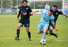 Rigoureux en défense, à l'image d'Anthony Benlloch, L'Aviron Bayonnais s'impose 2-0 ©RAGOT